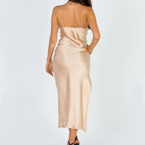 Princess Polly Champagne Zamora Asymmetrical Cowl Satin Maxi Slip Dress 8US - Picture 5 of 5